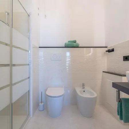 Smart House Apartment *